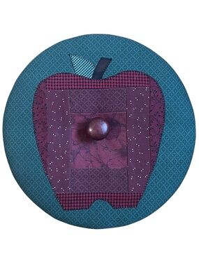 Heart of Dresden 1995 Quilted Apple Basket Lid Cover Patchwork Folk Art Round
